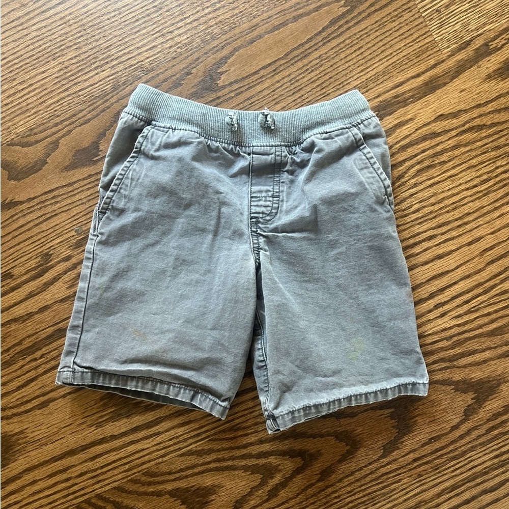❤️3/$20❤️ 5t Carter’s shorts
